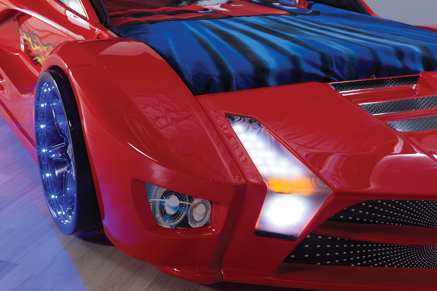 Autobett in Rot Luxury mit LED Beleuchtung
