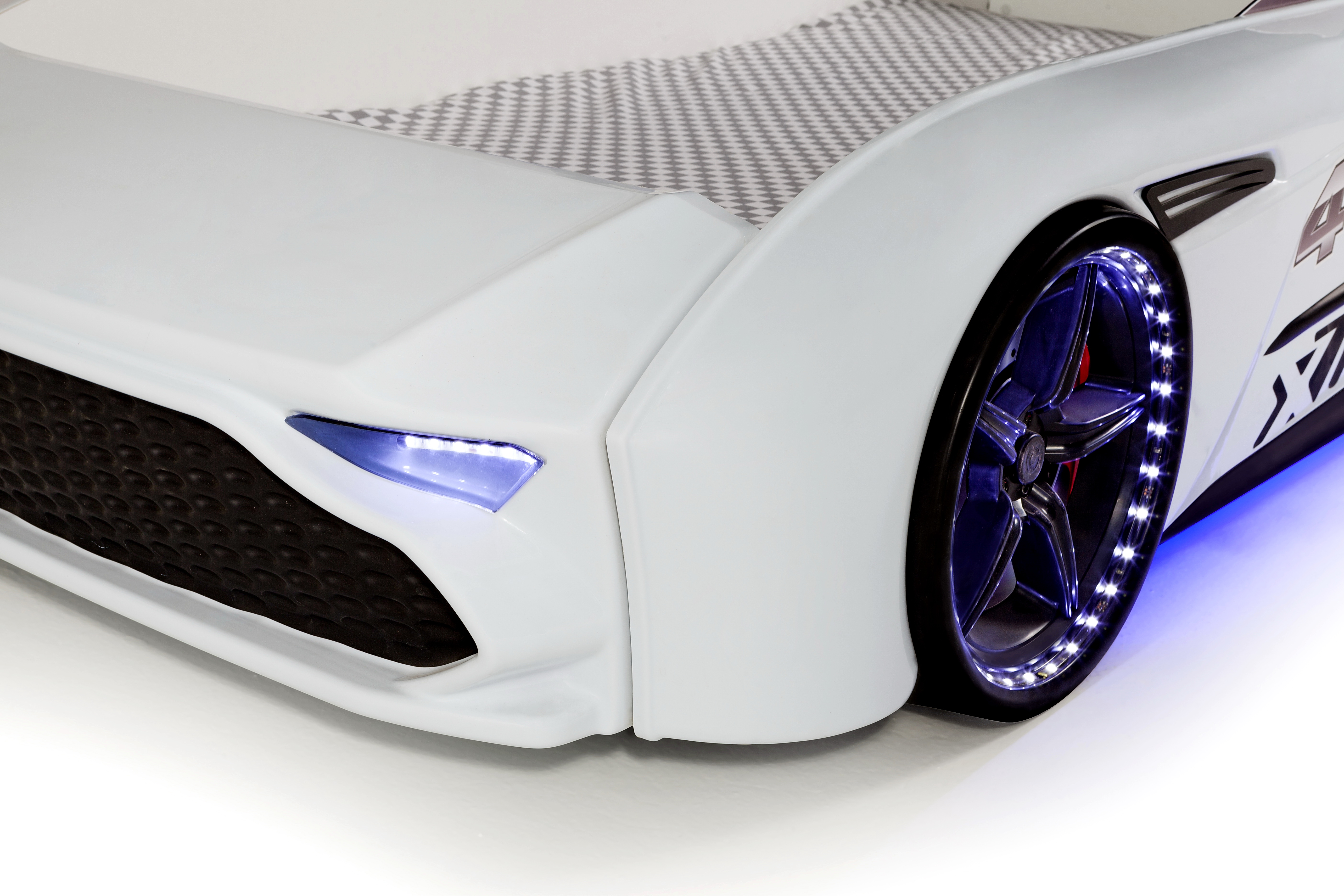 Autobettzimmer GT18 Extreme Turbo 4-teilig in Weiß